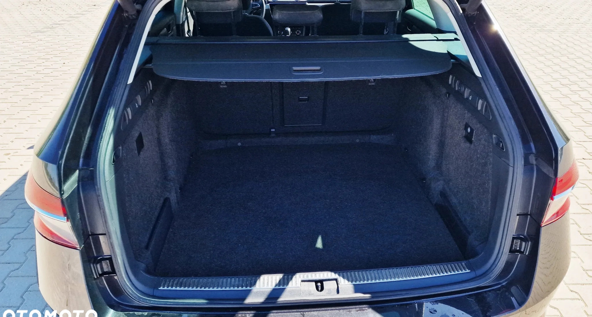 Skoda Superb cena 73999 przebieg: 258000, rok produkcji 2019 z Kłecko małe 352